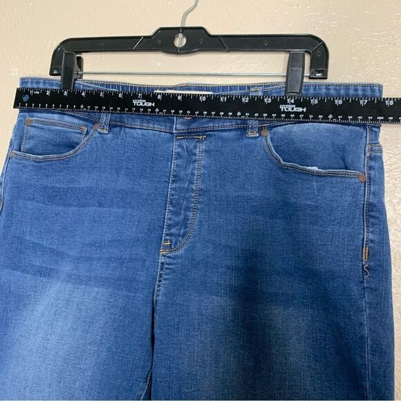 Soft Surroundings Supremely Soft Relaxed Straight Leg Jeans blue - Picture 11 of 13